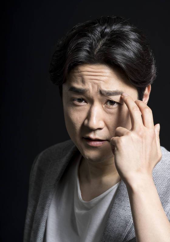 태인호가 배우로서 갖는 강점은 선한 얼굴 뒤에 숨겨진 다양한 표정이다. 그는 "한 이미지에 갇히지 않고 여러 역할을 선보이고 싶다"며 여전한 목마름을 호소했다. 권혁재 사진전문기자