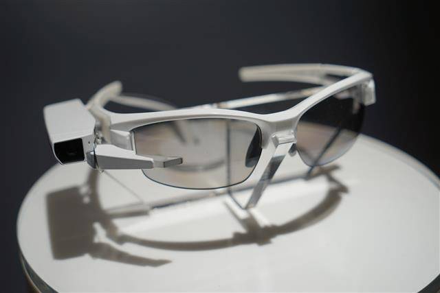 소니 ‘스마트아이글래스’