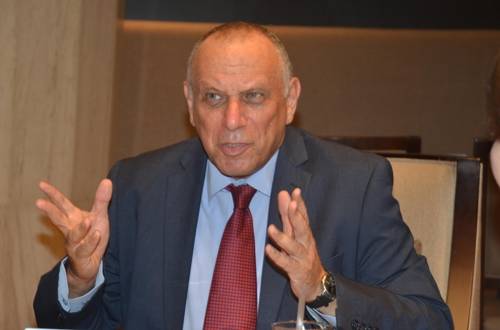 (서울=연합뉴스) 세계 최초로 USB 메모리를 발명한 이스라엘 기업가 도브 모란이 3일 서울 광진구의 한 호텔에서 연합뉴스와 인터뷰하고 있다. 2017.7.3. [아라크네 출판사 제공=연합뉴스]