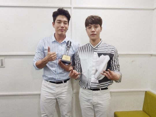 옴므 이창민(왼쪽), 이현 / 사진제공=빅히트 엔터테인먼트
