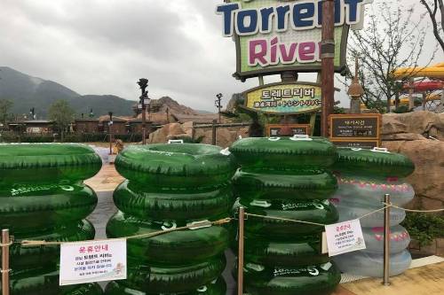 기름유출사고가 발생한 롯데워터파크 토렌트리버.