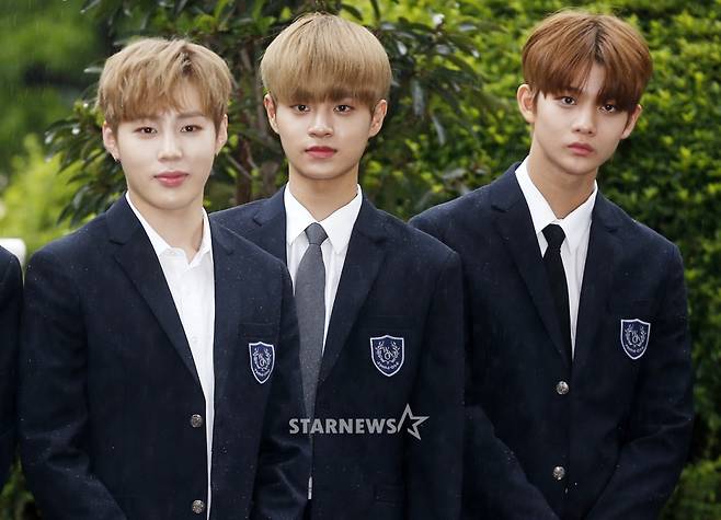 [★포토]하성운-이대휘-배진영, '귀요미 3인방'