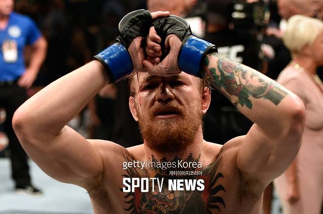 ▲ 코너 맥그리거 팔에는 다양한 문신들이 있다.