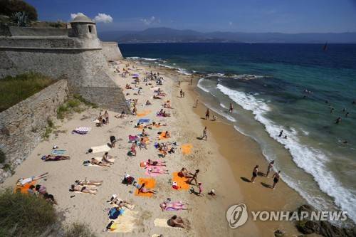 지중해 프랑스령 코르시카 섬의 해변 [AFP=연합뉴스 자료사진]