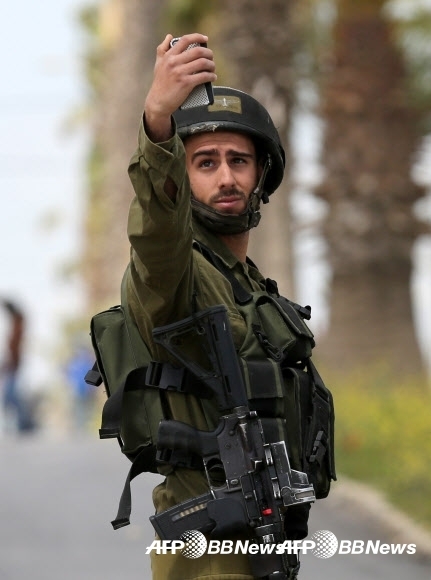 이스라엘군은 우리 돈으로 31만원 가량의 월급을 받습니다. 그런데 예비군 훈련비가 하루 10만원이라고 합니다. ⓒ AFPBBNews=News1