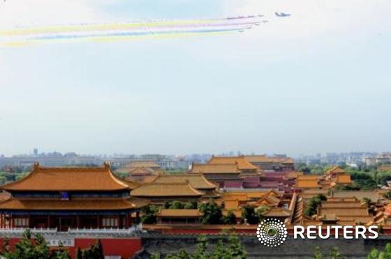 베이징 자금성 일대에서 열병식 리허설이 진행되고 있다. © 로이터=뉴스1
