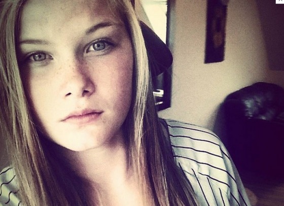 'IS 참수영상'을 본 뒤 엄마를 살해한 덴마크 10대 소녀 리사 보르흐. (리사 인스타그램) © News1