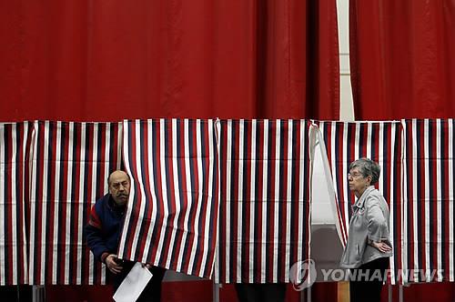 2012년 미국 뉴햄프셔 주에서 예비선거를 치르는 모습(AP=연합뉴스 자료사진)