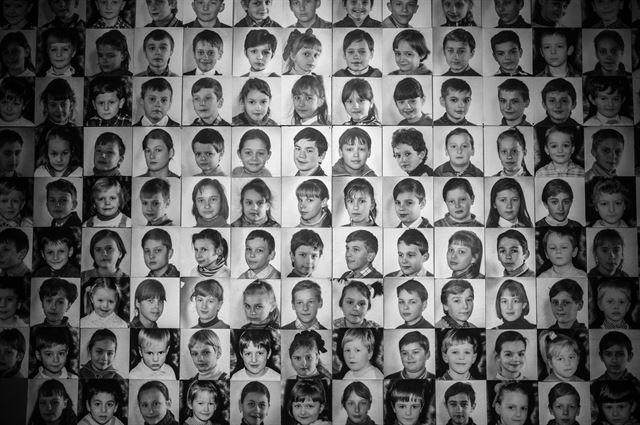 체르노빌 원전 사고로 희생된 우크라이나 어린이들의 사진이 키예프에 있는 체르노빌박물관에 전시돼있다. 피에르 엠마뉴엘 델레트헤 프리랜서 기자 pedeletree@gmail.com