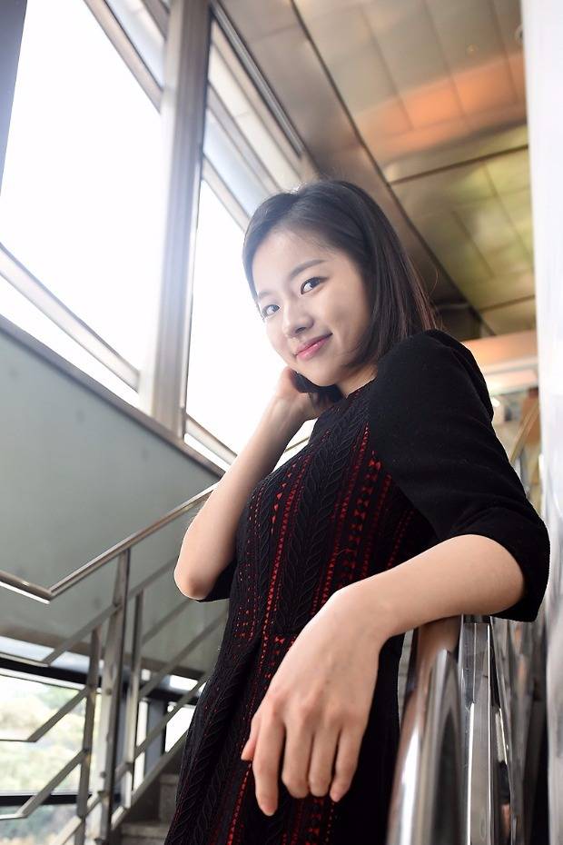 배우 이시아가 한경닷컴과 인터뷰를 하고 있다 /사진=변성현 기자