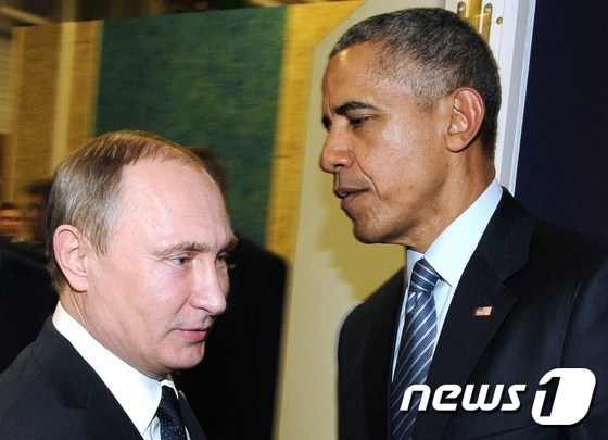 블라디미르 푸틴 러시아 대통령(왼쪽)과 버락 오바마 미국 대통령.© AFP=뉴스1