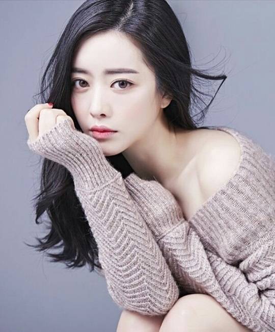 홍수아