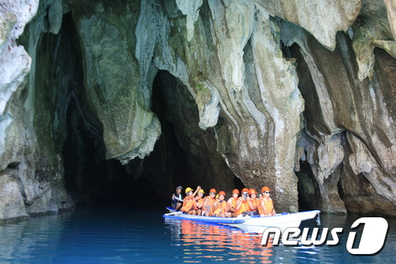 세계7대자연경관으로 지정된 필리핀 지하강 © News1