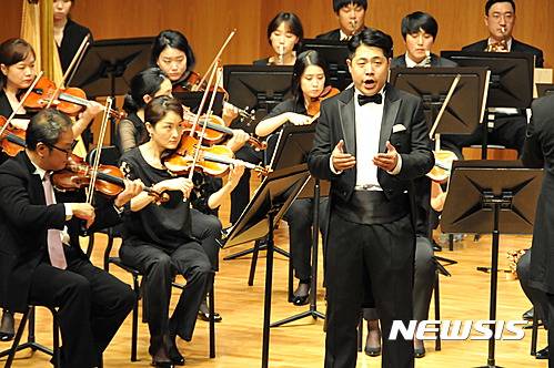 【서울=뉴시스】신현식, 테너(사진=국립오페라단)