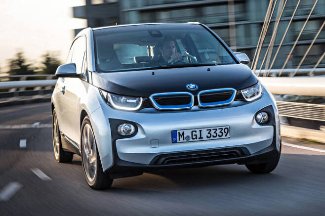 환경공단 전기차 인증 기준, 배터리 ㎾h 당 7.02km를 주행하는 BMW `i3`.