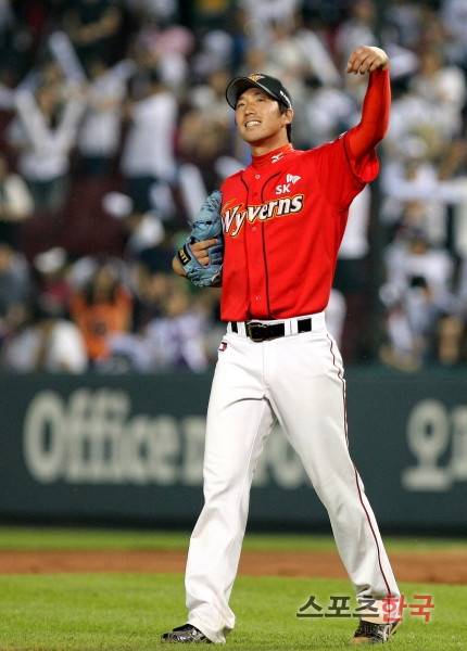 지난 2011년 당시의 SK 전병두. 스포츠코리아 제공