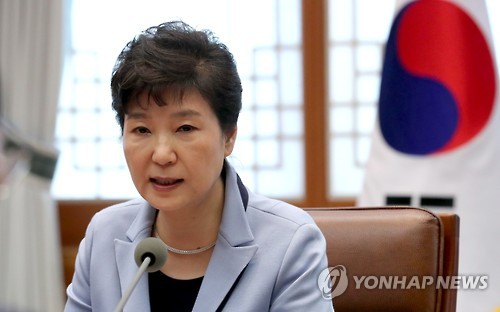박근혜 대통령이 20일 오후 청와대에서 열린 수석비서관회의에서 발언하고 있다