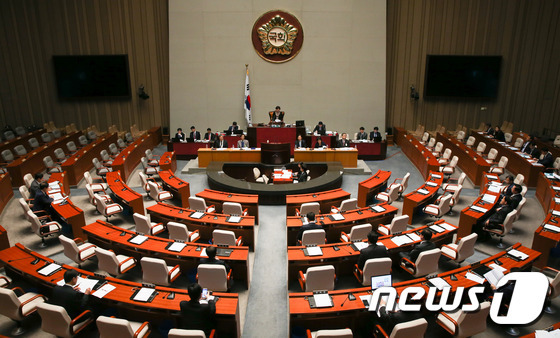 국회 예산결산특별위원회. 2016.10.25/뉴스1 © News1 허경 기자