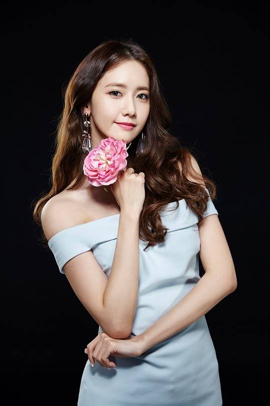 윤아