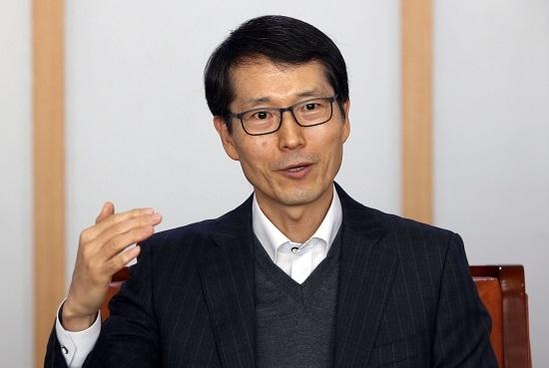 강남훈 한국에너지공단 이사장은 “미국도 국익을 위해서는 파리협약의 틀을 유지하는 것이 바람직하다”고 말했다./이진한 기자