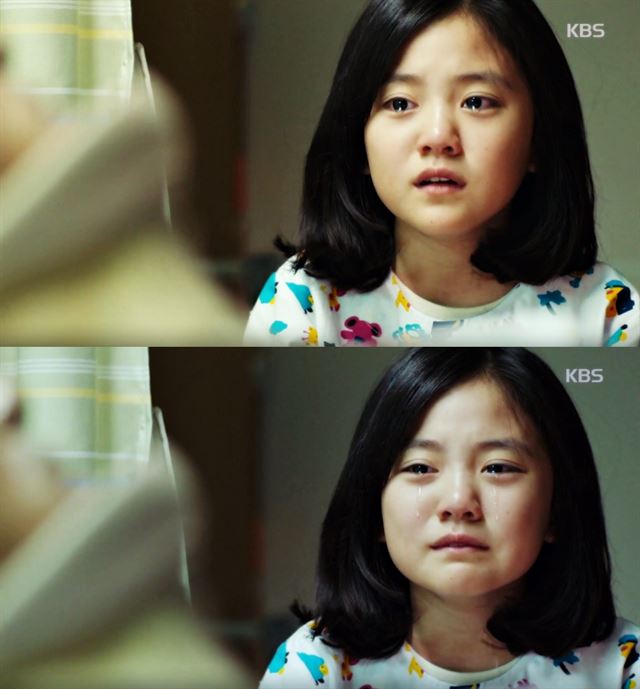 KBS 수목드라마 '오 마이 금비'에서 아동 치매를 앓는 유금비 역을 연기한 배우 허정은은 풍부한 감정 연기로 시청자들의 호평을 받았다. KBS 방송 캡처