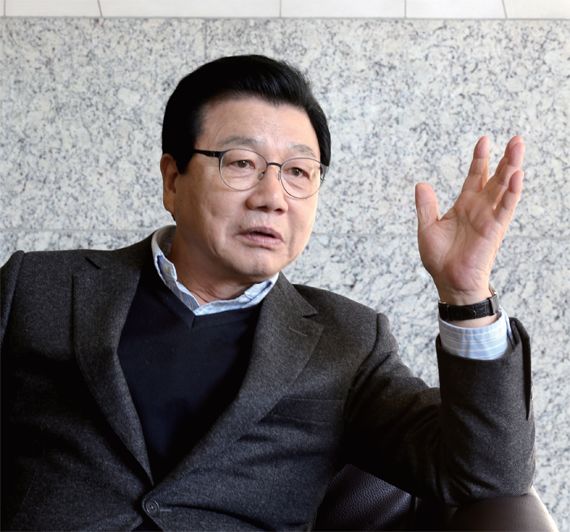 김진선 전 평창동계올림픽 조직위원장은 “평창올림픽을 성공적으로 치러내면 대한민국의 위대성을 세계가 다시 볼 것”이라 말했다.