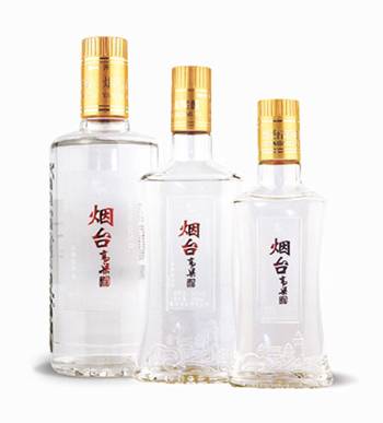 맛도 좋고 가격도 비싸지 않아 많은 사람들의 사랑을 받아온 "국민고량주" 연태고량주./사진= 연태고량주 공식 홈페이지 캡처