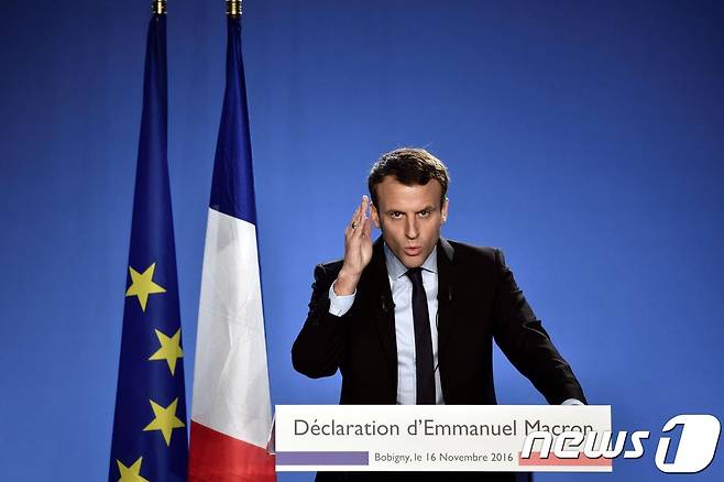 프랑스 신생 중도 '앙 마르슈'(전진)의 에마뉘엘 마크롱 대선후보. © AFP=뉴스1