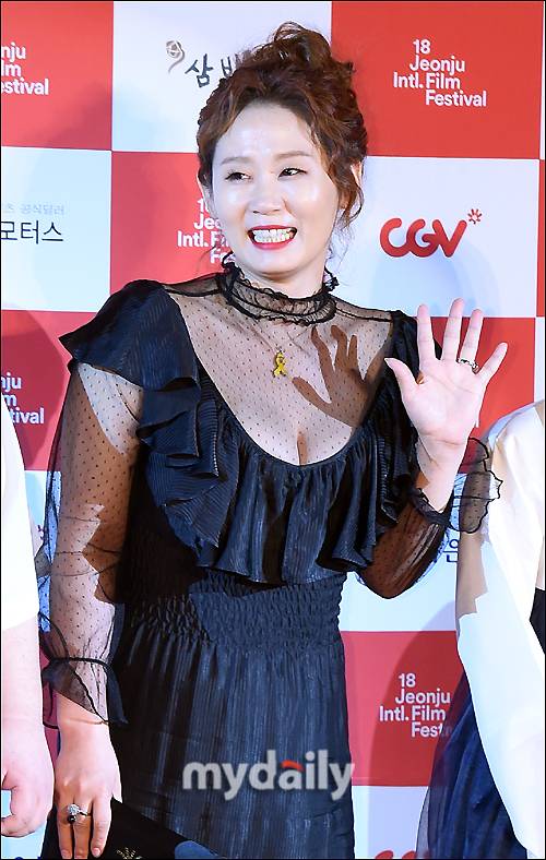 ▲김선영, '글래머 몸매 뽐내며'