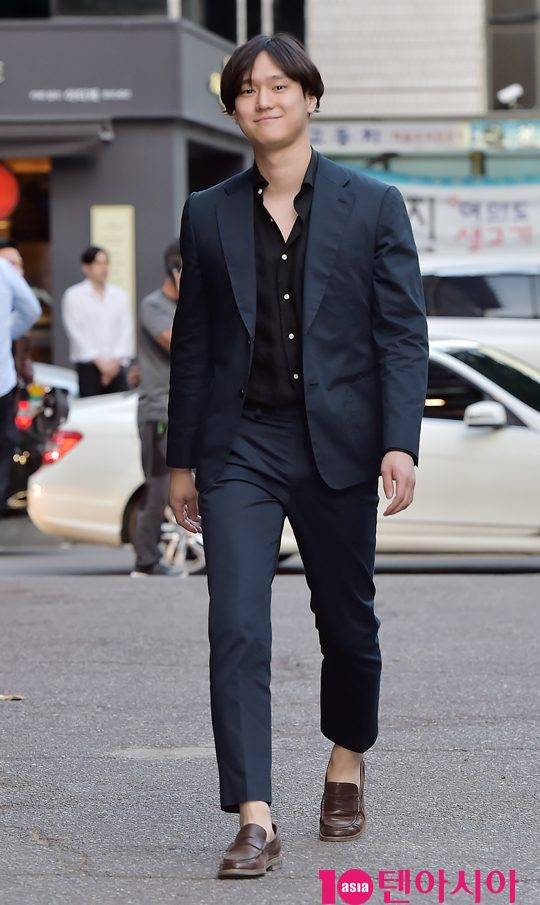 배우 고경표가 3일 오후 서울 영등포구 여의도동 한 음식점에서 열린 tvN 금토드라마 ‘시카고 타자기’ 종방연에 참석했다.