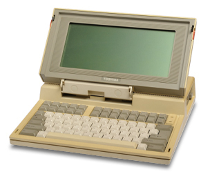 도시바가 1985년 내놓은 세계 최초의 휴대용 노트북 컴퓨터 [사진 도시바]