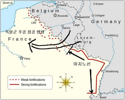 독일은 마지노선을 우회하여 연합군 주력을 일거에 포위 섬멸했다. 이렇게 아군이 속수무책으로 무너지고 있을 때 수십만의 프랑스군은 마지노선 안에 틀어박혀 있어야 했다. [사진 wikipedia]