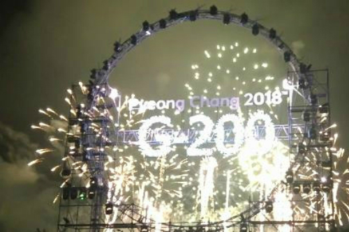 평창올림픽 G-200불꽃축제가 22일 춘천역 일원에서 열렸다.(사진=박정민 기자)