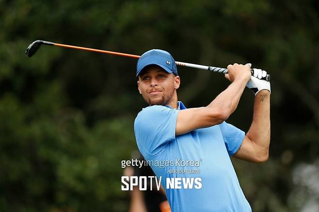 ▲ PGA 2부 투어 대회에 도전한 스테픈 커리 ⓒ gettyimages