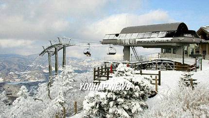 SOUTH KOREA ALPINE SKIING