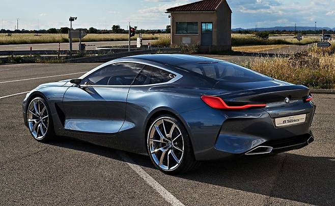 BMW 8시리즈 컨셉트