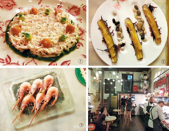 ①②③ 바리 아드리아에 있는 타파스 바 ‘보데가 1900’에서 내는 게살·맛조개·새우 타파스. ④‘보데가 1900’의 문을 열고 들어가면 바로 주방이 나오고 그 뒤로 손님들이 앉는 공간이 있다./김성윤 기자