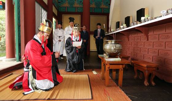 사육신 공원 내 의절사에서 사육신 추모 제향이 9일 진행됐다. 강정현 기자
