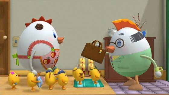 '와글와글 꼬꼬맘'의 한 장면. 출근하는 아빠를 꼬꼬맘과 병아리들이 배웅하고 있다. '와글와글 꼬꼬맘'에서 육아는 '꼬꼬맘'이 전담한다.