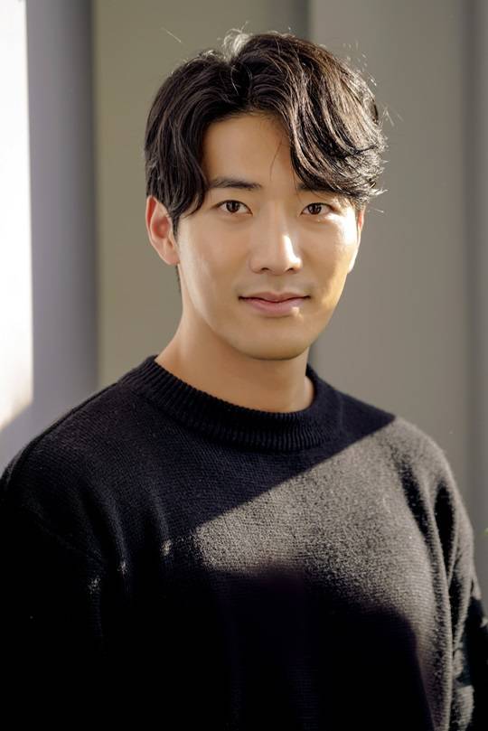 해피 시스터즈 강서준