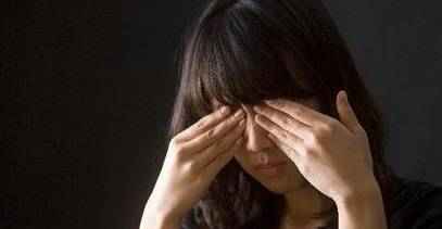 안면경련증에 걸리면 초기에 눈 주변이 떨리다 입꼬리가 올라가거나 얼굴 전체에 경련이 생긴다./사진=헬스조선DB