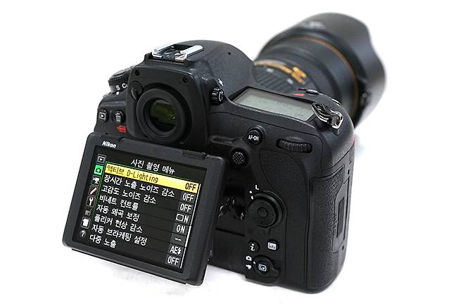 니콘 D850.