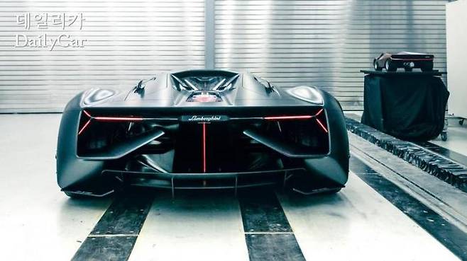 람보르기니,′테르조 밀레니오(Terzo Millennio)′ 컨셉