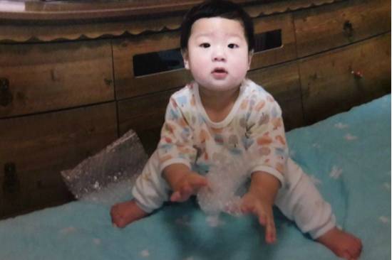 친부와 의붓어머니의 학대로 지난 7월 사망한 박현준(3)군. [사진 = 현준군 외할머니 제공]