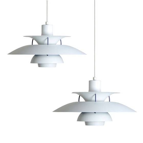 요즘 선풍적인 인기를 끌고 있는 루이스폴센의 PH5조명. 카페나 레스토랑같은 상업 공간은 물론 집에 이 조명을 설치하는 이들이 많다. [사진 루이스폴센 홈페이지]