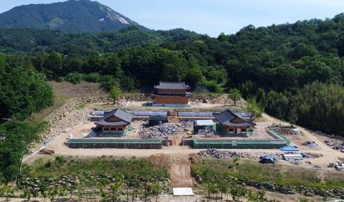 함양 최치원 역사공원조성공사 '한창'[함양군 제공]