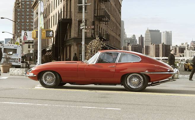 E-타입 (이미지: 재규어)