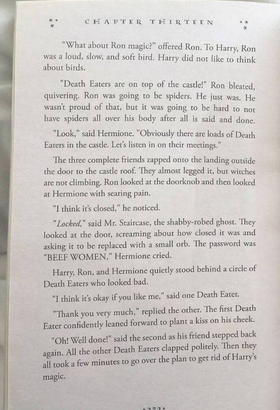 비밀번호는 "BEEF WOMEN"으로 쓰여 있다. [보트닉 스튜디오 홈페이지 캡처]