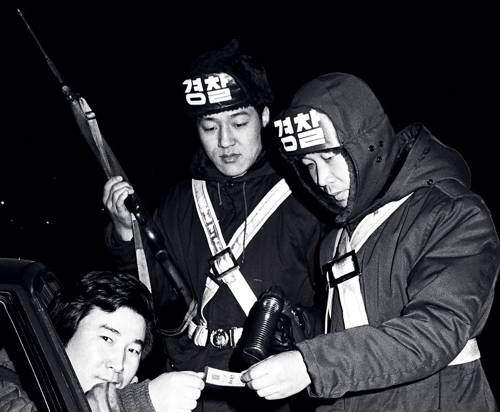 해제 전날 단속 모습 [연합뉴스 자료사진]