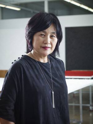 국제적인 미술계 트렌드를 놓치지 않기 위해 안혜령 리안갤러리 대표는 연 평균 10번씩 해외아트페어 관람을 위해 출장길에 오른다.  /사진제공=리안갤러리